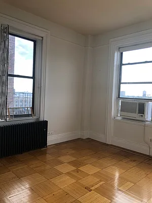 Rented by Spire Group | media 19