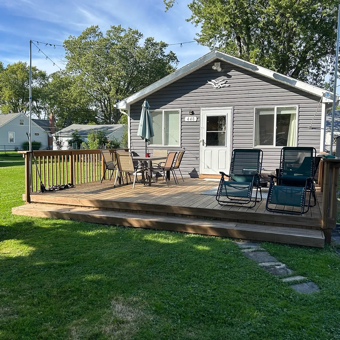 2 bed, 810 sqft, $1,950 — Photo 1