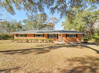 7235 Riverwood Dr W, Foley, AL 36535