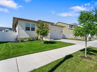 1851 E Chukar Dr N #B167, Eagle Mountain, UT 84005
