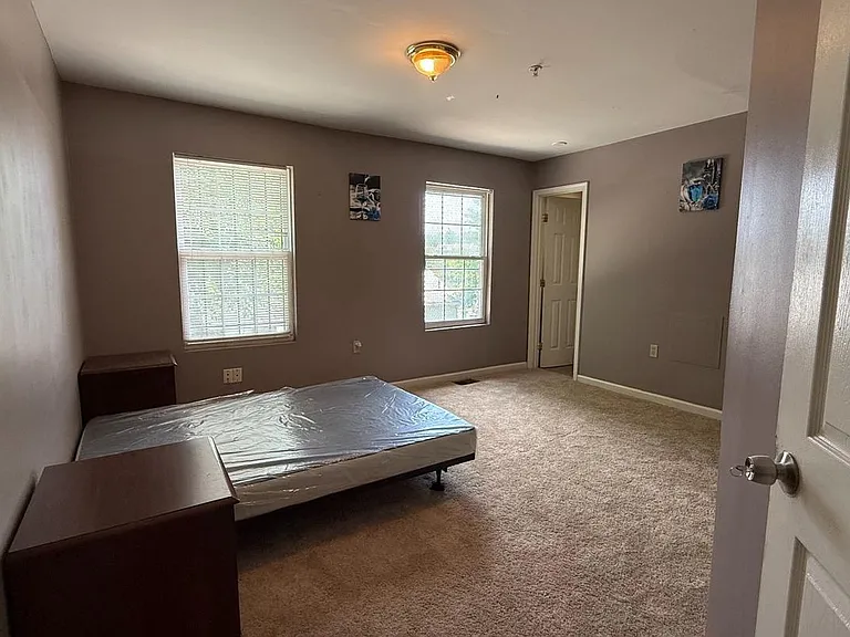 5212 Astor Pl SE — Photo 102