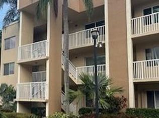 7418 N Devon Dr #202, Fort Lauderdale, FL 33321