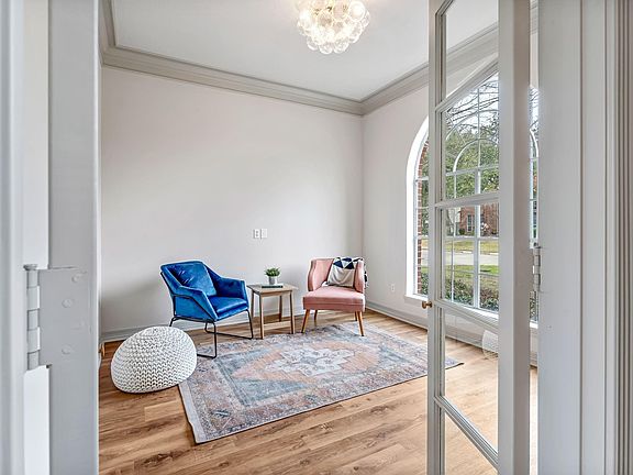 4th image of 17803 Shady Arbor Ln