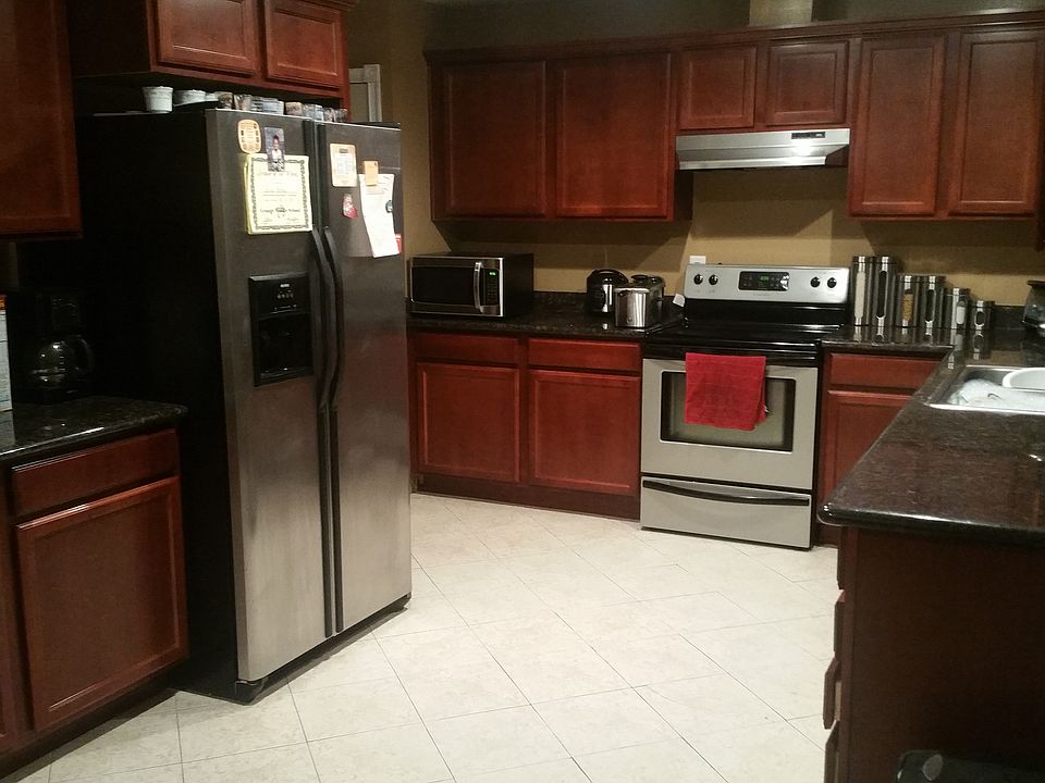 2nd image of 801 Bluebill Way