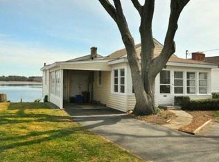 91 Boyce Ave, Barrington, RI 02806