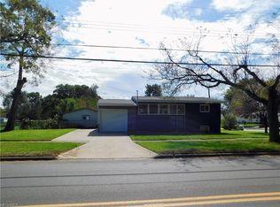 828 Carnegie Ave, Akron, OH 44314