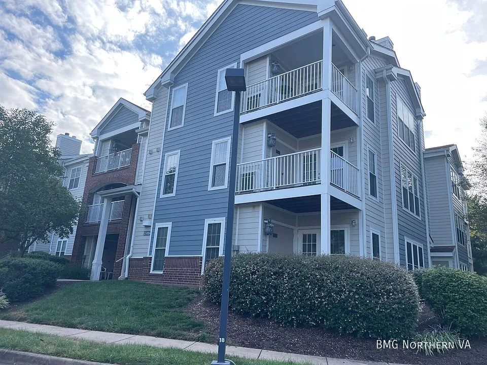 21026 Timber Ridge Ter #202