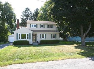 41 Garden St, Hyde Park, NY 12538