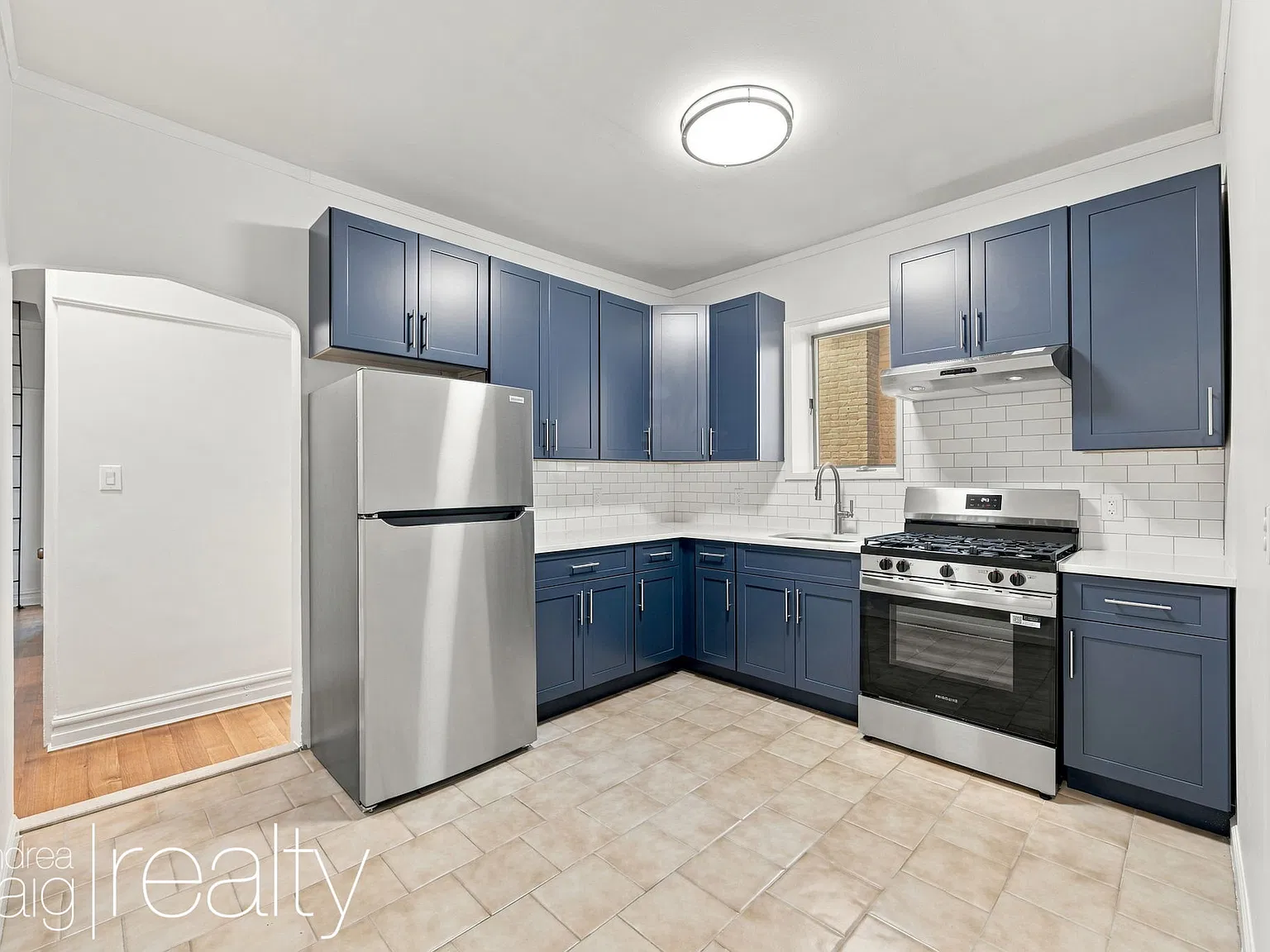 91 Gelston Avenue — Photo 2