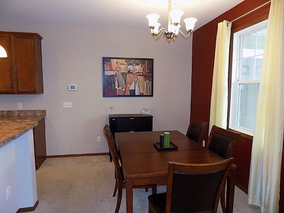 5th image of 9652 Vera Cruz Ln N