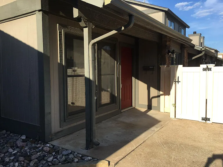 6123 S Zunis Ave — Photo 5