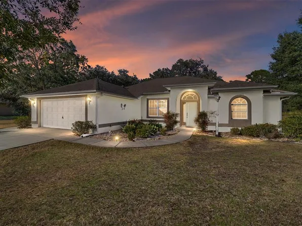 2340 W Tall Oaks Dr, Beverly Hills, FL 34465