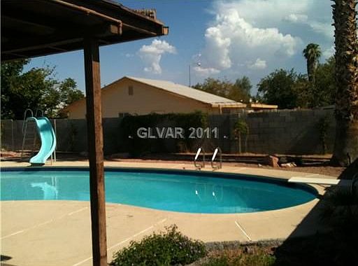 2nd image of 4805 Plata Del Sol Dr