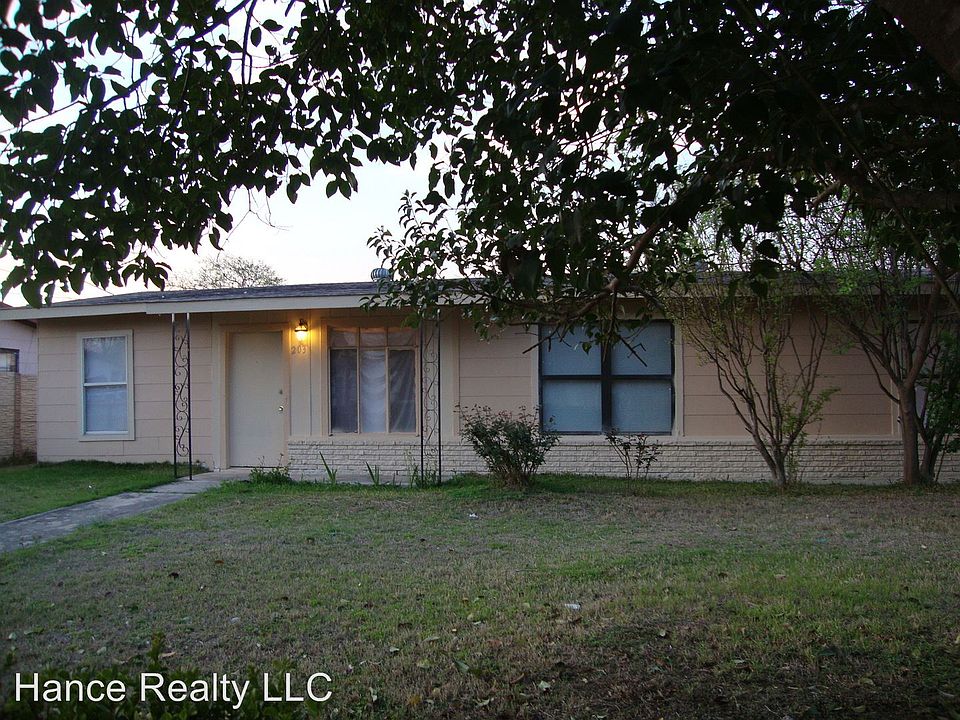 1st image of 203 Bemis Dr