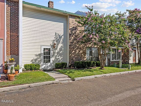 2nd image of 305 Halcott Dr APT 105