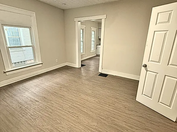 87 Notre Dame Ave, Dayton, OH 45404
