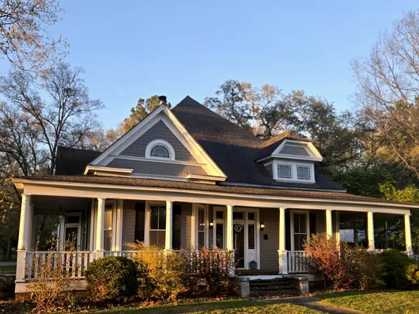 701 Broad St, Columbia, MS 39429