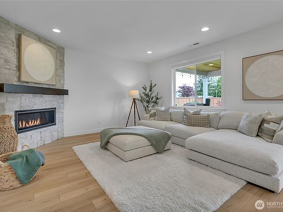 5th image of 164 Hogan Drive
