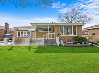 2704 Park St, Franklin Park, IL