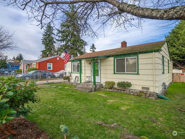 805 113th Street S, Tacoma, WA 98444