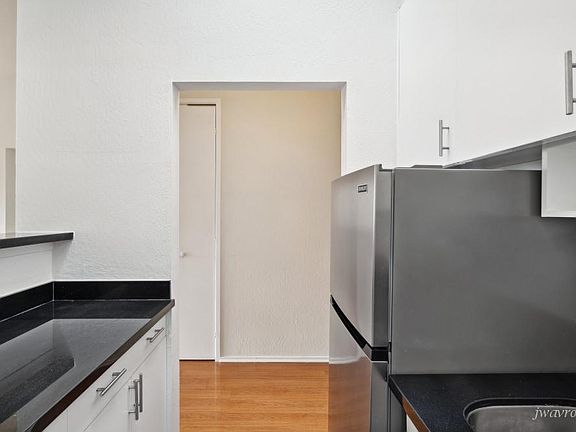 2nd image of 1601 Grant Ave #K3c