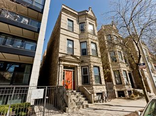 1037 S Racine Ave #3F, Chicago, IL 60607