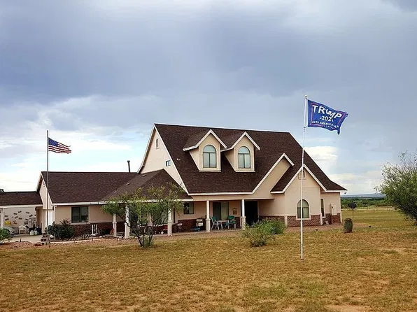 10444 E Terra Bella Ln, Hereford, AZ 85615