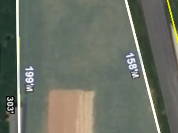 (undisclosed Address), Livingston, TN 38570