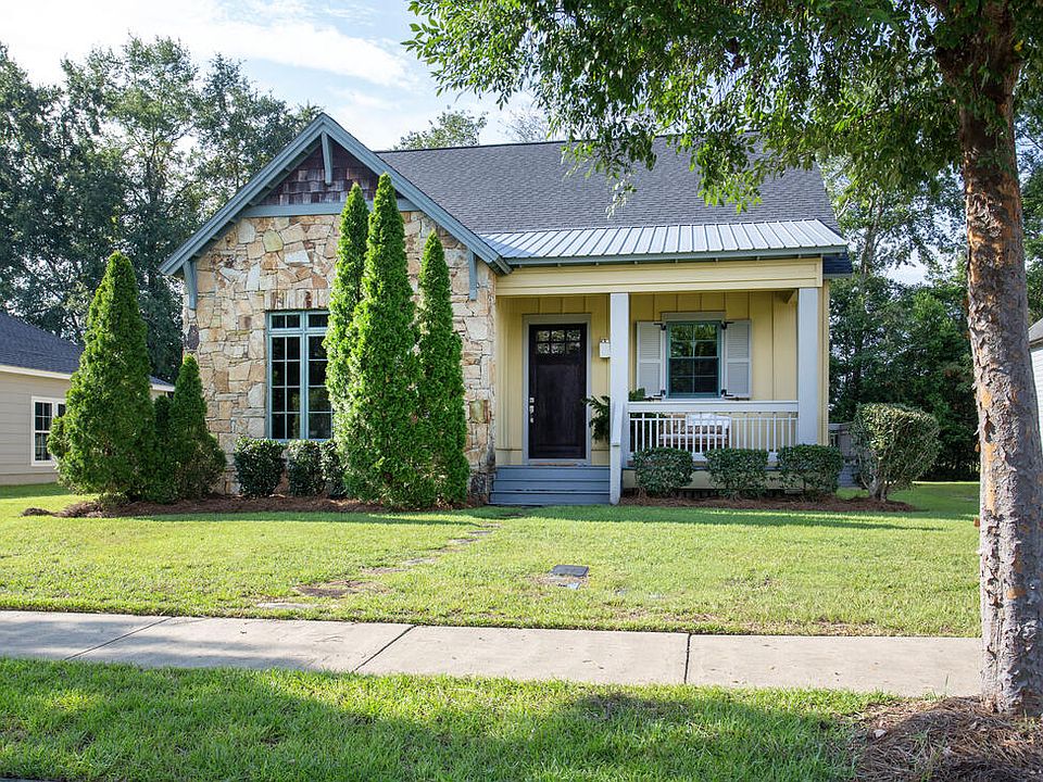 1st image of 111 Memory Ln