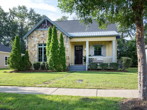 111 Memory Ln, Eufaula, AL 36027