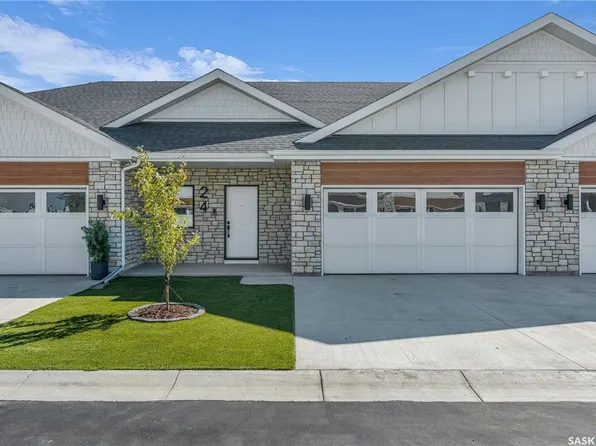 UNIT 4-720 Brighton BOULEVARD, Saskatoon, SK S7V 1X1