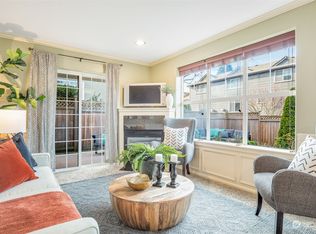 10549 Stone Ave N APT 102, Seattle, WA