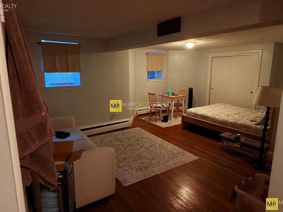 1st image of 14 Keswick St APT 1