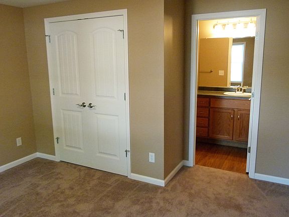 Bedroom and bathroom #2