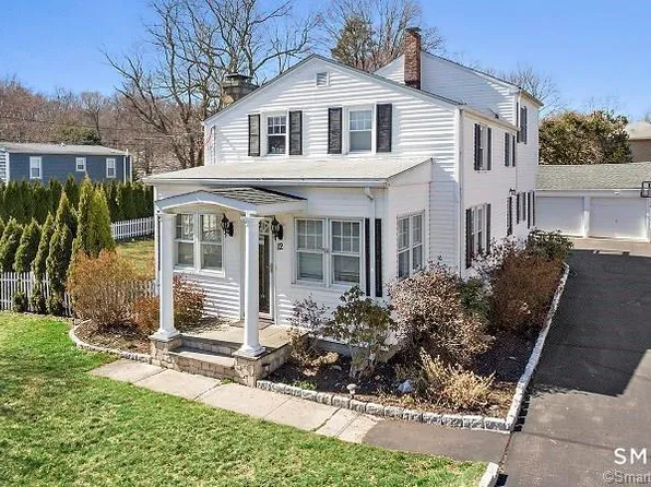 12 Sunset Avenue, Trumbull, CT 06611