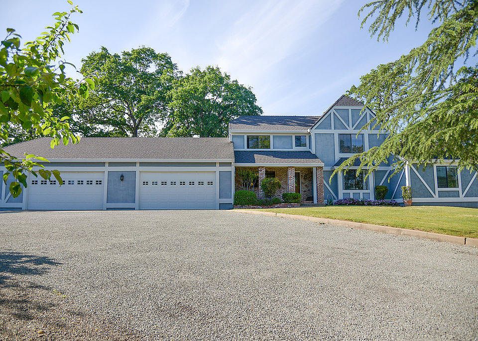 1st image of 21906 Coloma Dr