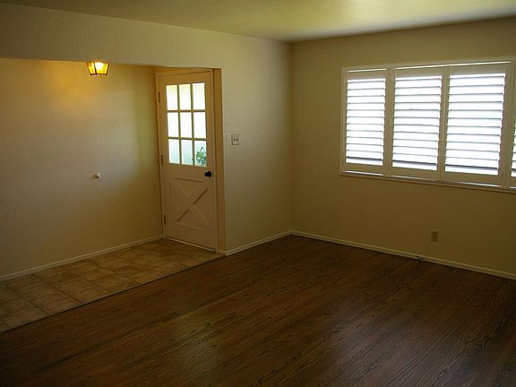 2nd image of 1741 Sequoia St