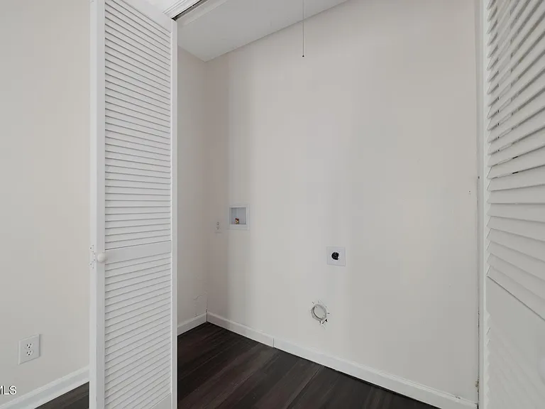 107 Angeline Dr #5 — Photo 18