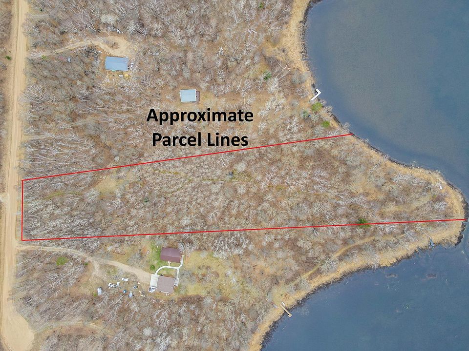 1st image of Fools Lake Dr