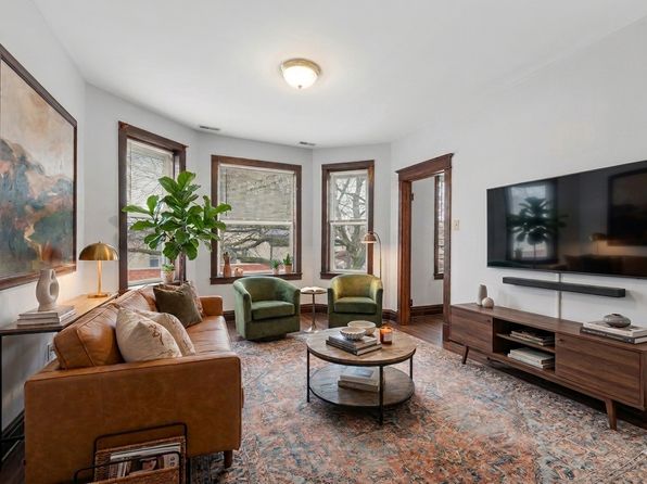 879 N Richmond St Unit 2