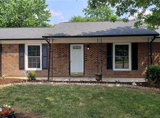 3700 Clendon Ct, Charlotte, NC 28216