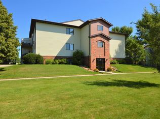 1515 E Melgaard Rd, Aberdeen, SD 57401