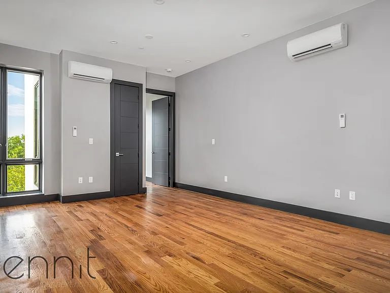 37 Wilson Ave #3B — Photo 11