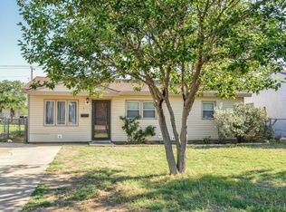 2916 2nd Pl, Lubbock, TX 79415