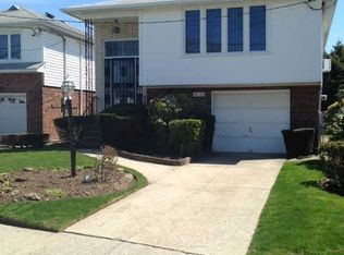 9006 163rd Ave, Howard Beach, NY 11414