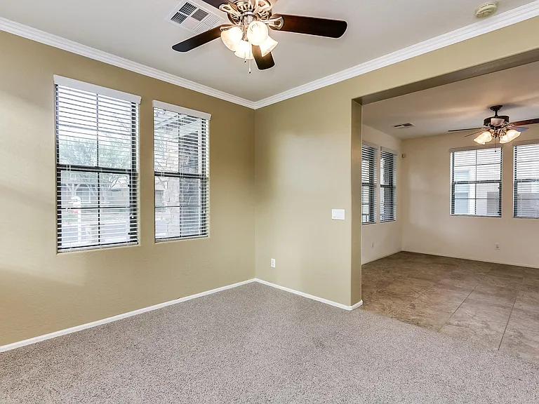 869 E Doral Ct — Photo 7