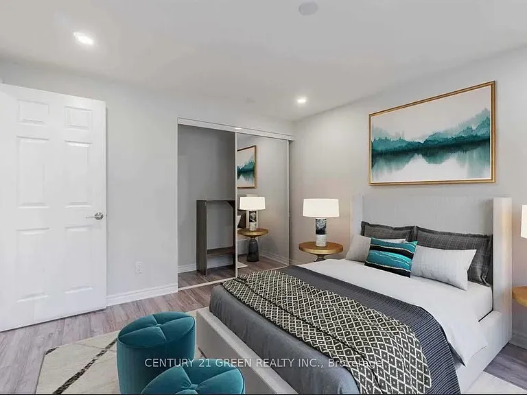 415 Aztec Dr #UPPER — Photo 9