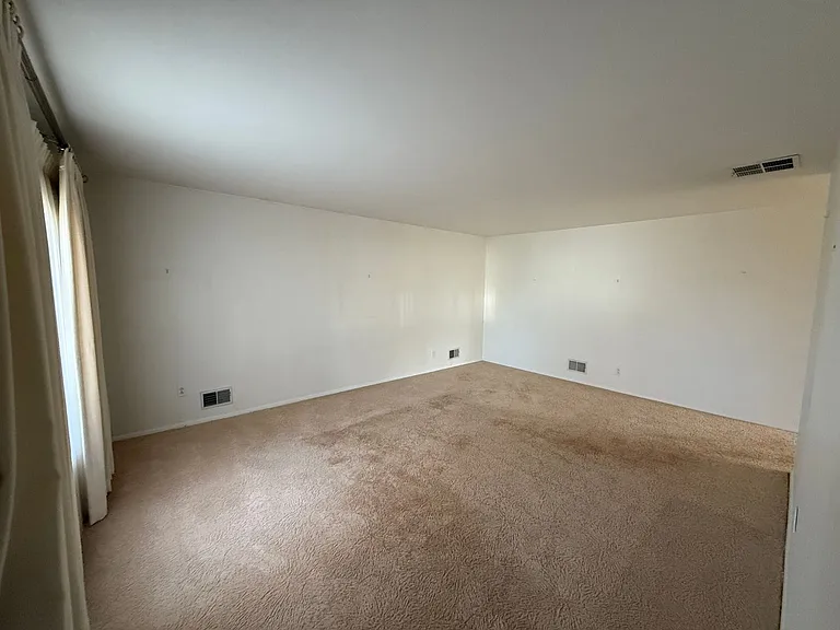 3182 Uvalda St — Photo 4