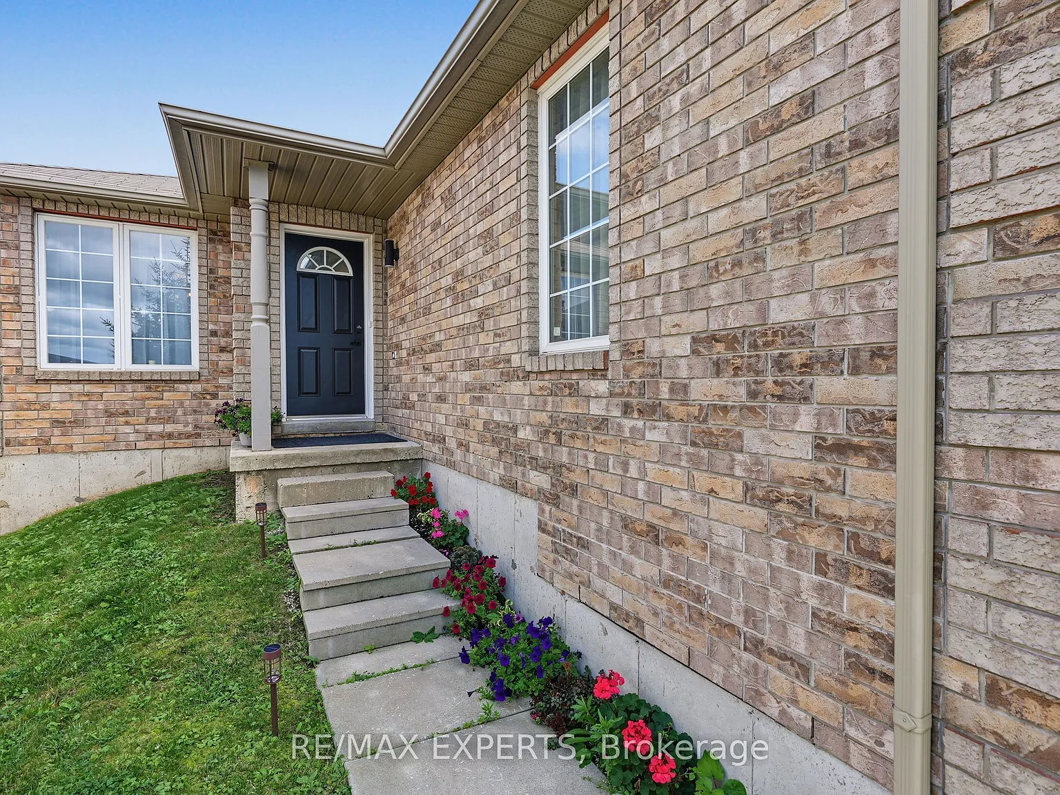 3 bed, $2,500 — Photo 4