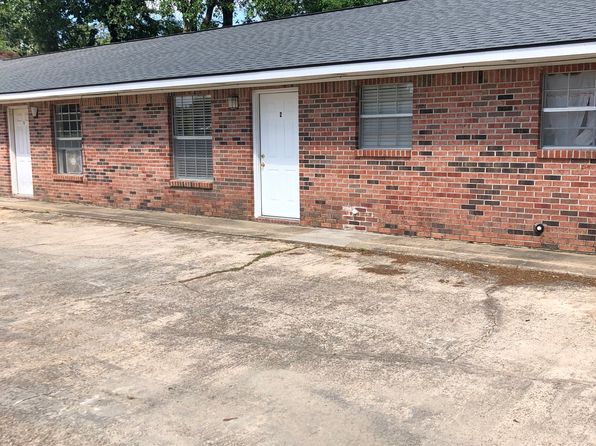 201 Miles St APT 2